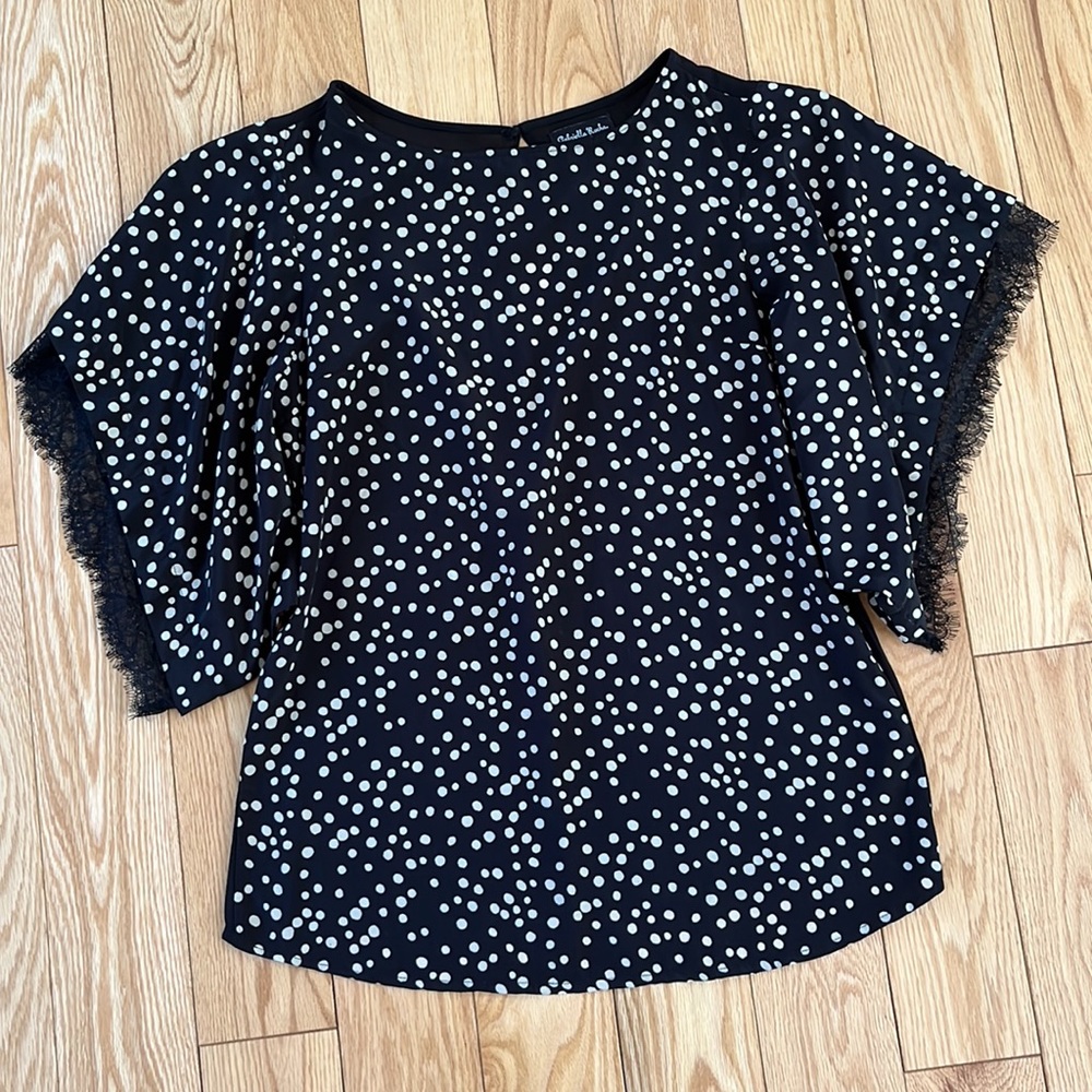 5 for $25 🛍️ Gabriella Rocha polka dot and lace top size L